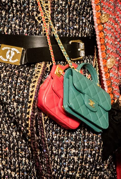 chanel fall winter 2021 handbags|First Look at the Chanel Fall/Winter 2021 Bags.